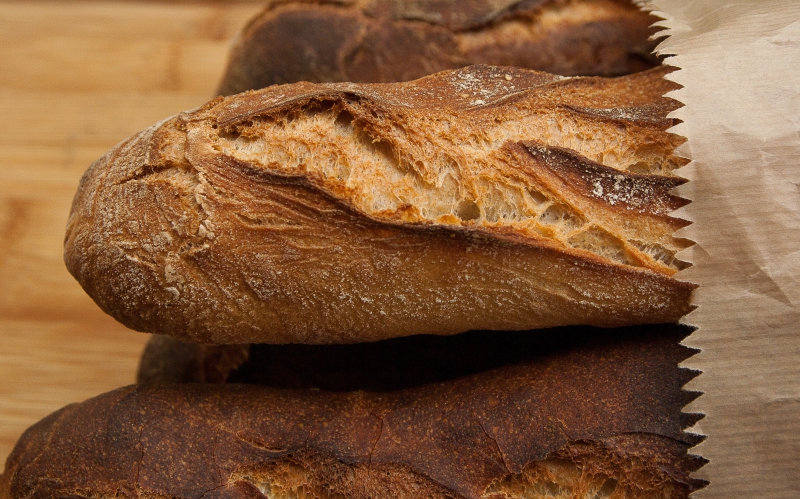 vente-GRASSE-min_dish-food-baking-cuisine-bread-bakery-399077-pxhere.com